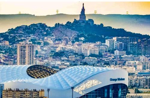 Le Rouet Apartamento | Jolie chambre équipée proche vélodrome mer