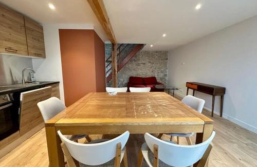 Poligny Casa | Jolie dépendance proche forêt- Nemours