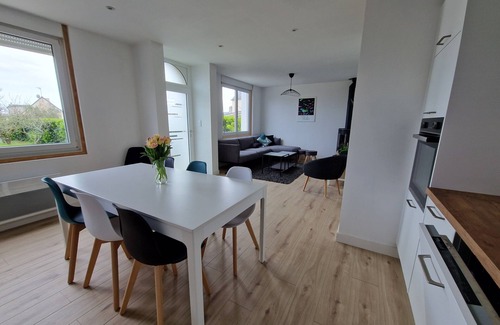 Treffiagat Casa | Jolie Maison Rénovée, à 2 min en Voiture des Plages et du Port du Guilvinec