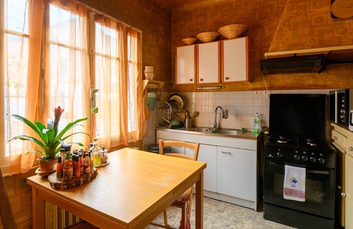 Romainville Casa | ❤️Jolie room in a charming house, 7min walk from the metro