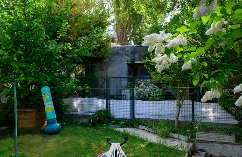 Romainville Casa | ❤️Jolie room in a charming house, 7min walk from the metro
