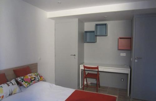Millau Apartamento | Jolie T2 rénové avec jardin clos et parking privé