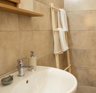 Keratsini-Drapetsona Apartamento | Joo Nest - Your home near Piraeus Port