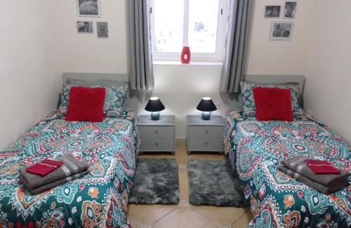 Siggiewi Apartamento | Joseph 2 Stylish flat with open views, just 4km from the airport or beach