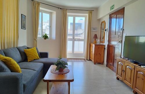 Siggiewi Apartamento | Joseph 2 Stylish flat with open views, just 4km from the airport or beach