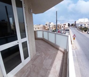 Siggiewi Apartamento | Joseph 2 Stylish flat with open views, just 4km from the airport or beach