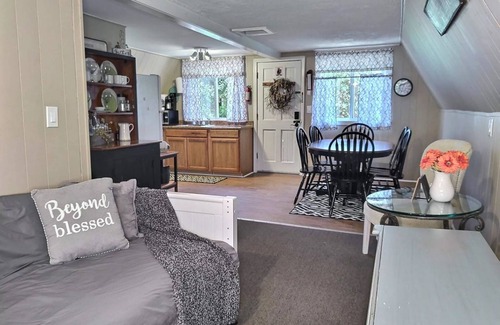 Campton Casa | Josh’s Campton Cottage by the Pemi River in the White Mountains!