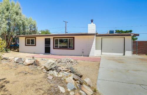 Joshua Tree Casa | Joshua Tree Home with Patio - 5 Mi to National Park!