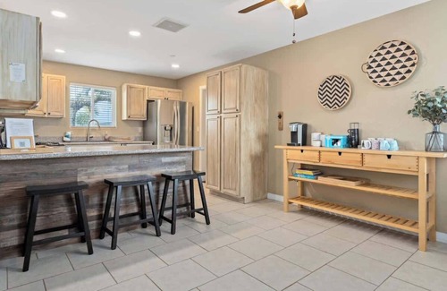 Joshua Tree Cabaña | Joshua Tree Retreat - Views, Heated Pool, & More!