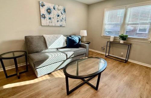 Joslyn Castle Apartamento | Joslyn 1- Newly Refinished 1 Bdrm