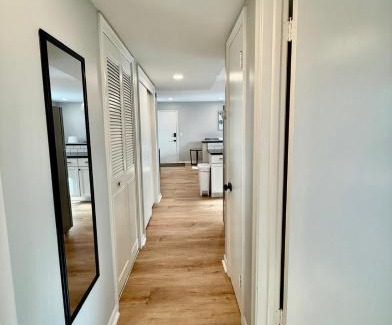 Joslyn Castle Apartamento | Joslyn 1- Newly Refinished 1 Bdrm