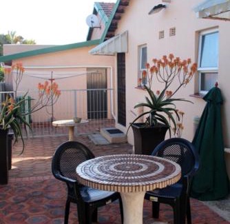 Bluff Casa | JoThams Bed & Breakfast or Self-catering