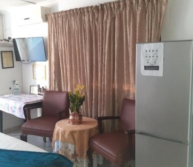 Bluff Casa | JoThams Bed & Breakfast or Self-catering