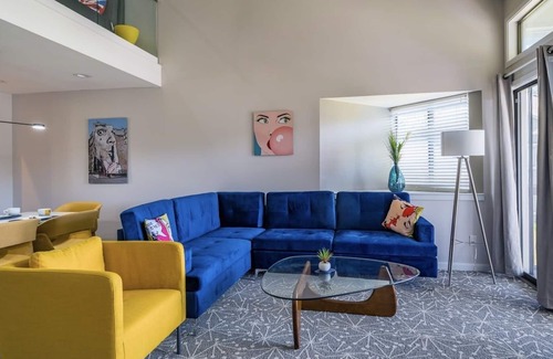 Vaught Condominio | Journey of Imagination...