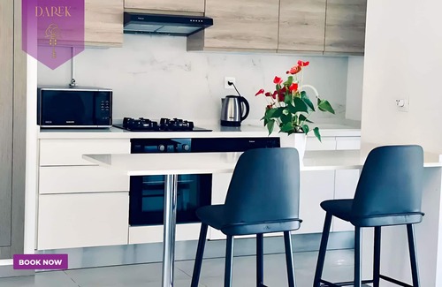 Jardins De Carthage Apartamento | JourneyJoy Ii Luxury Apartment with Pool & Gym