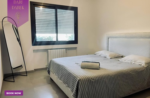Jardins De Carthage Apartamento | JourneyJoy Ii Luxury Apartment with Pool & Gym