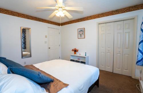 Long Pond Casa | Joy Cabin Where Family Friends Make Memories