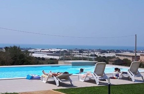 Donnalucata Villa | Alegría, emociones de Casa Barone, vista al mar, piscina, wifi, barbacoa.