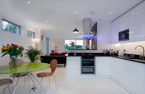 Chichester Casa | Joy Lane, Chichester near Goodwood