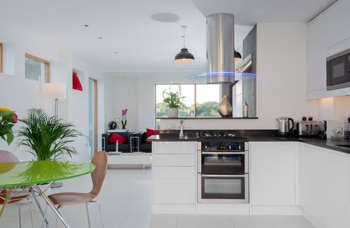 Chichester Casa | Joy Lane, Chichester near Goodwood