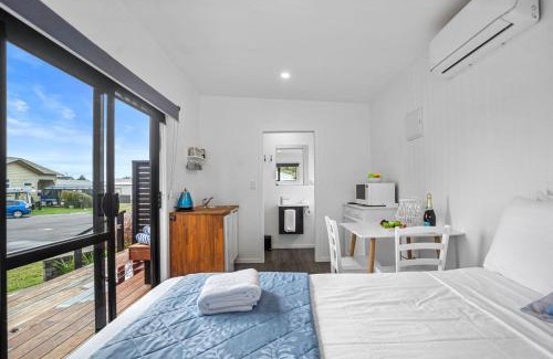 Whangamata Casa | Joy's Rest Cabin - Whangamata