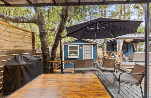 Lodge Hill Casa | Joy Treehouse and Cottage