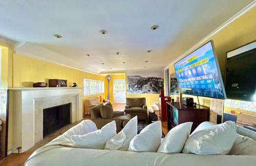 Los Angeles Casa | Joy Villa