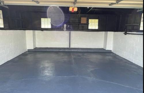 Dayton Casa | Joyful Bright1-BR , Fenced Pet Friendly Yard With Garage