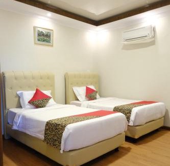 Tanjung Pandan Hotel | Joyful Hotel
