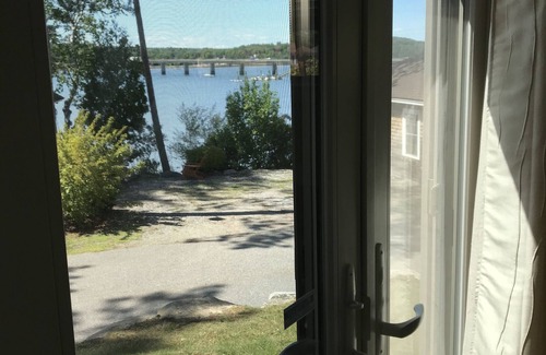 Edgecomb Casa | Joyful Maine Escape: A Three-Bedroom Water View Townhouse