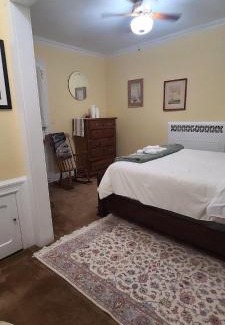 Norwich Casa | Joyful Manor