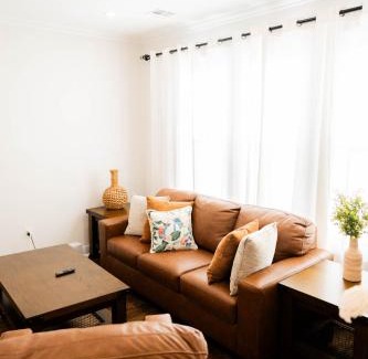 Weequahic Casa | Joynest Place