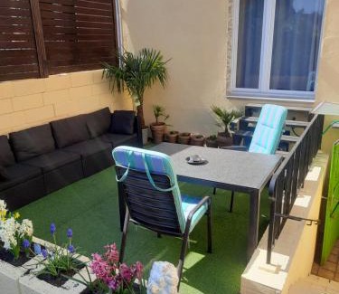 Oberhausen Apartamento | Joys Ferienwohnung