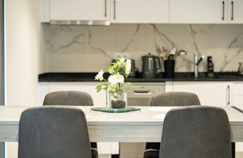 Camara de Lobos Casa | JPL Blue Horizon Residential - Casa Blue B & C