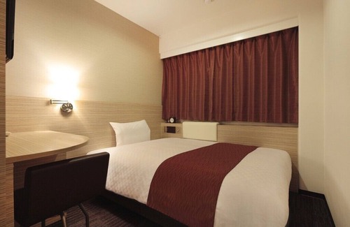 Yodogawa Hotel | JR WEST GROUP VIA INN SHINOSAKA WEST