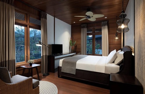 Megamendung Hotel | JSI Resort