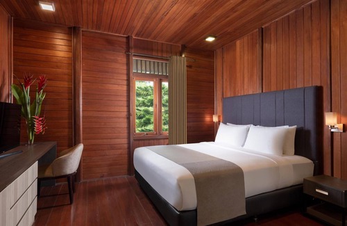 Megamendung Hotel | JSI Resort