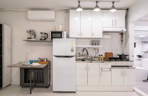 Jongno Apartamento | JTS Tailored Service Studio near Hyehwa Station