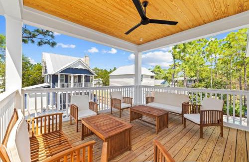 San Juan Casa | Juan Fine Day by AvantStay Sleeps 18 Heated Pool Golf Cart