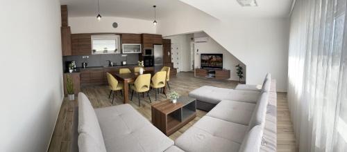 Hajduszoboszlo Apartamento | JuDoNa