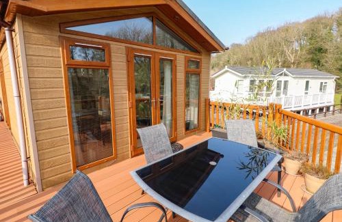 Narberth Casa | Jules 79