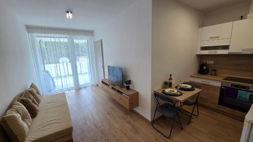 Balatonlelle Apartamento | Jules Apartman