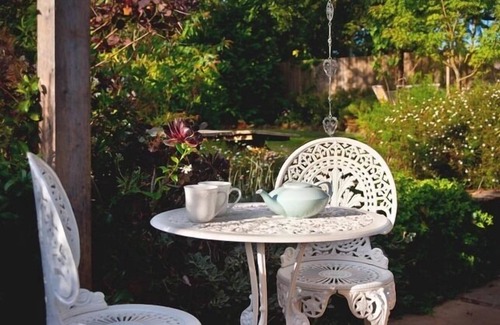 Daylesford Casa | Juliet's Hideaway - beautiful cottage with jacuzzi