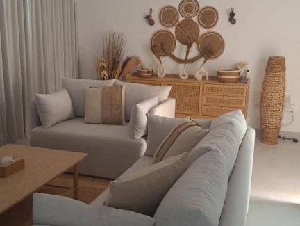 Jumeira 1 Casa | Jumeirah Three Bedroom Villa