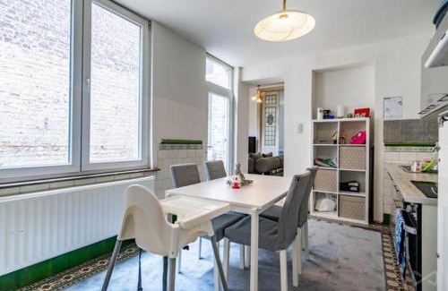 Jumet Apartamento | Jumet 242 C Bruxelles-Charleroi-airport