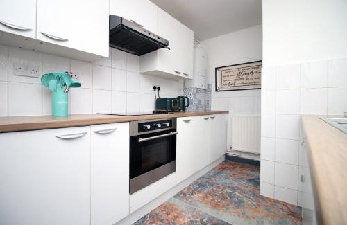 Newport Casa | Junctions Way by Tŷ SA -3 bed in Newport