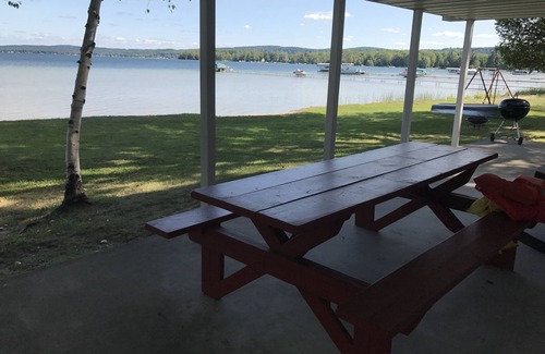 Lake Township Cabaña | ¡Ahora reservando para 2020! Big Platte Lake Hideaway!