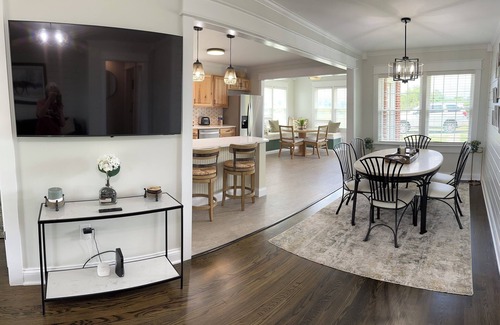 Albany Casa | June’s Place