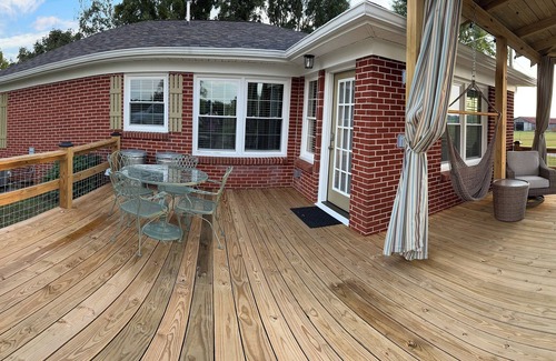 Albany Casa | June’s Place