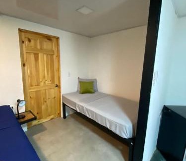 Chiguata Apartamento | Jungle AC Suite for 3-Kitchen-Walk to Playa Chiquita -Villa Toronto